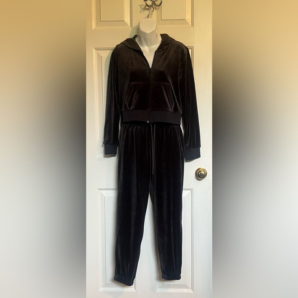 Avia Charcoal Gray Velour Jacket and Pants set  Sz Small(4-6)